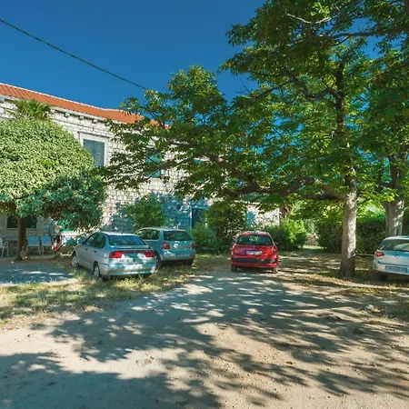 Hébergement de vacances Gorgeous In With Kitchen *