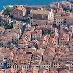 Beautiful Home In Dubrovnik With Wifi Dubrovnik