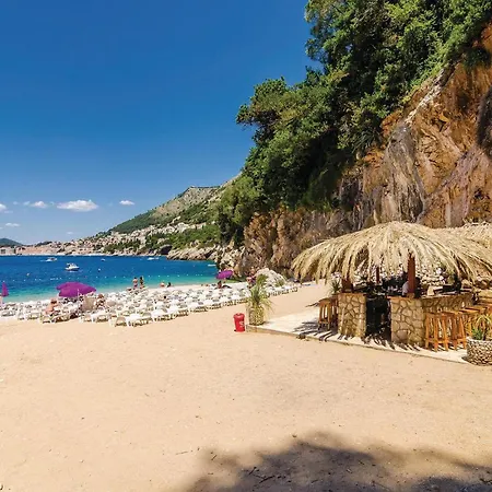 Gorgeous In With Kitchen Casa de Férias